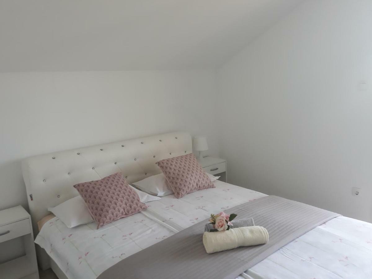 Apartma Solmar Medulin Exterior foto